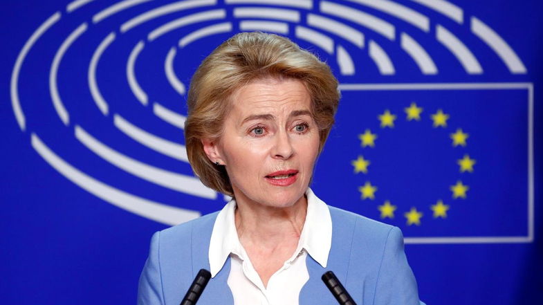 La lettera ad Ursula Von der Leyen: «Bloccare il Recovery Fund all’Italia, vogliono usarlo contro il Sud»