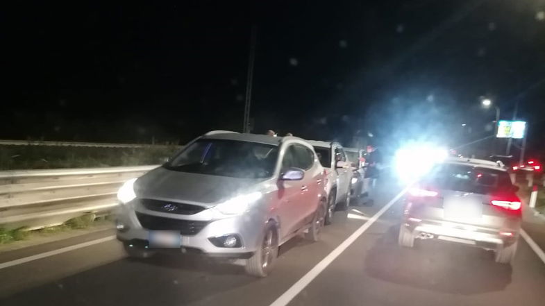 Corigliano-Rossano, maxitamponamento sulla Statale 106: coinvolte tre auto