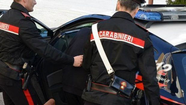 Schiavonea, arrestato tre volte in cinque giorni: l'evasore seriale questa volta va in cella