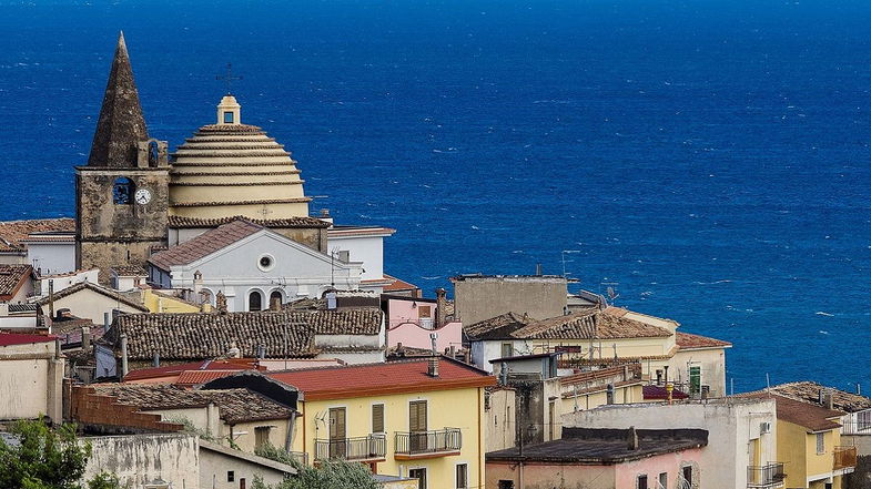 Trebisacce, istituito il marchio di negozio storico per le realtà commerciali con più di 50 anni