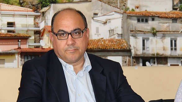 Corigliano, consigliere regionale Carlo Guccione, il Direttivo e gli iscritti al circolo del Partito Democratico