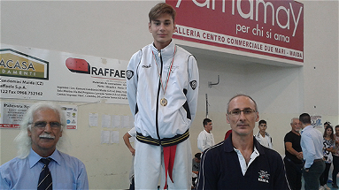 Rossano, Vincenzo Rizzo campione regionale di Karate 