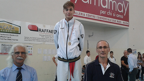 Rossano, Vincenzo Rizzo campione regionale di Karate 