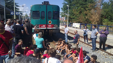 Ferrovia jonica, manifestazione il 24 a Crotone e Rossano