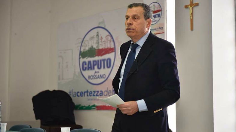 Giuseppe Caputo: “Oliverio al San Marco presenta Aspettando Godot”