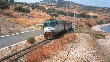 Interventi sulla ferrovia Sibari-Cosenza, possibili disagi