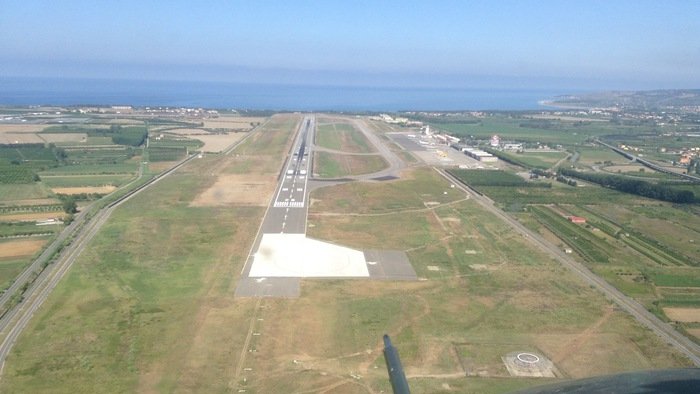 Aeroporto Lamezia Terme, inaugurata nuova pista