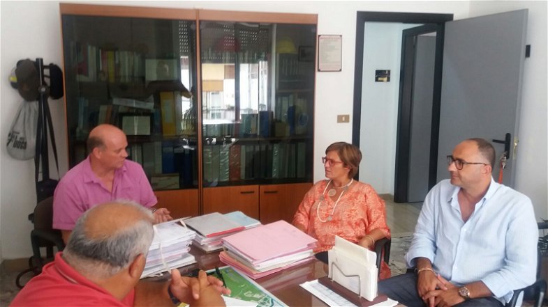 Cariati, il sindaco Greco incontra i Vigili del Fuoco della Provincia Cosenza