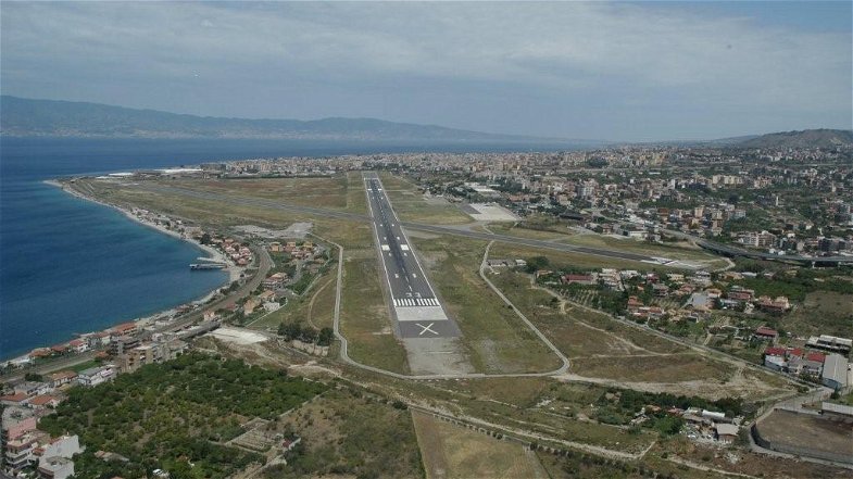 Per il 2017 la compagnia aerea Ryan Air non potenzierà l'aeroporto di Reggio Calabria 
