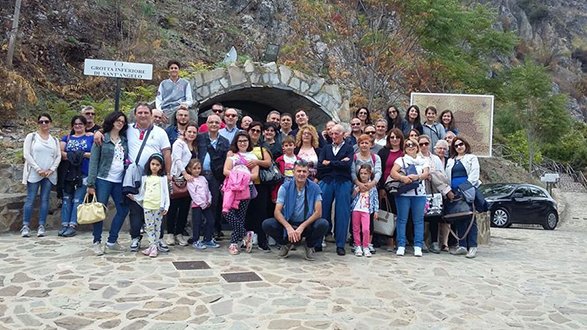 La Fidelitas visita le Grotte di Cassano allo Jonio