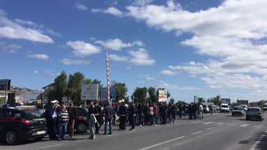 Migranti, protesta in corso a Mandatoriccio