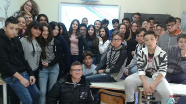 Gli alunni dell’Istituto Comprensivo Erodoto di Corigliano affrontano il problema dei migranti in Italia