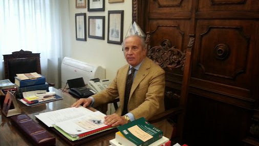 Ordine avvocati Cosenza, dimissioni in massa per il caso Morcavallo