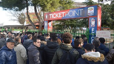 Crotone-Juve, in fila per i biglietti sin dal mattino