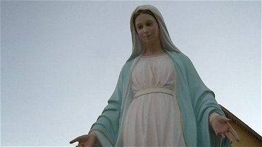 Corigliano: Vandali alla statua della Madonna