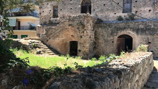 Torre Sant’Angelo, rudere nel degrado