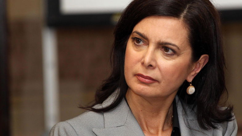 Offese social alla Boldrini: indaga la procura di Cosenza