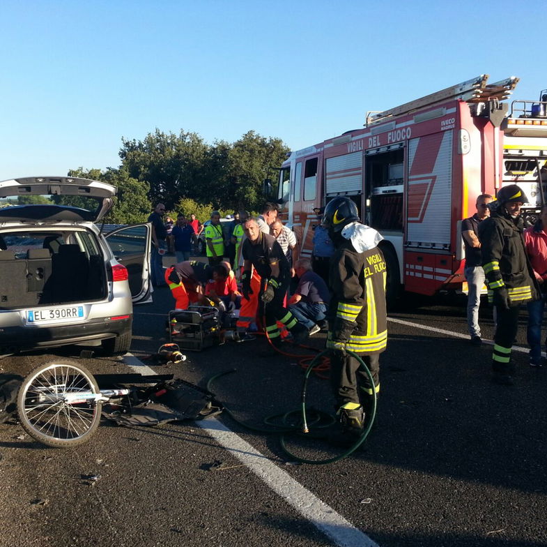 Incidente sulla statale 106 a Rossano, due feriti gravi EcodelloJonio.it