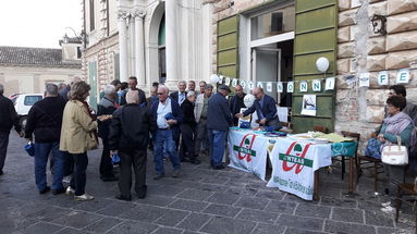 Rossano ,Piazza Steri, “ Festa dei Nonni Millepiazze”