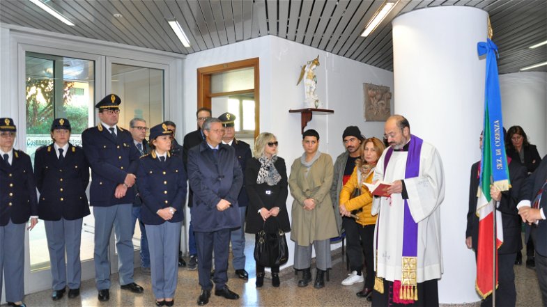 Cosenza, Questura: Commemorazione dei caduti della Polizia di Stato
