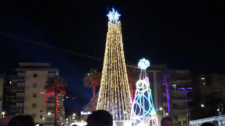 Rossano tra le città più belle con le luminarie di Natale