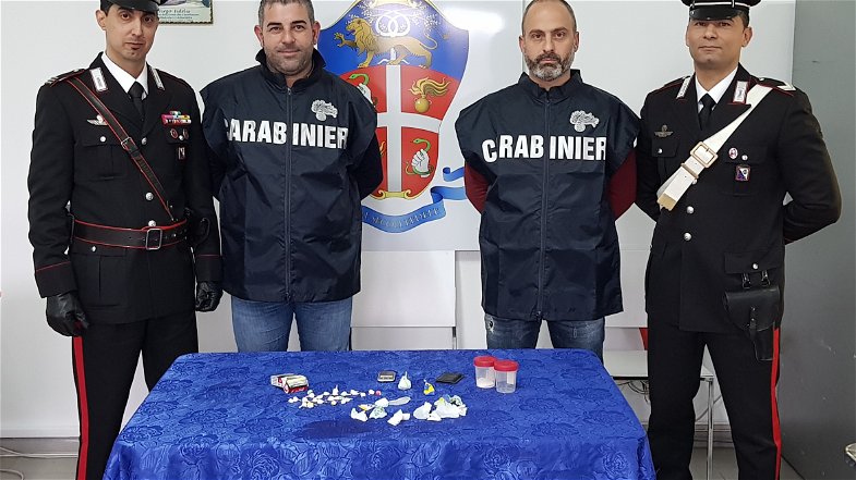 Rossano: cocaina nel muro di casa, Carabinieri arrestano coppia di coniugi