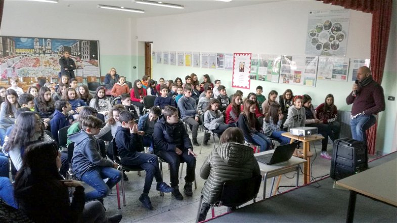 Spezzano Albanese: a scuola veterinari per parlare di animali e ambiente