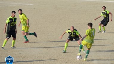 Calcio, Promozione: Corigliano e Olympic Rossanese, finale di campionato da brividi