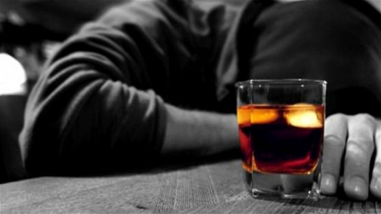 Alcolismo, in Calabria si muore di più