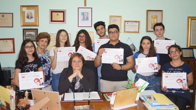 Rossano, allievi del liceo S. Nilo vincono all'Agone Festival teatro scuola Girifalco