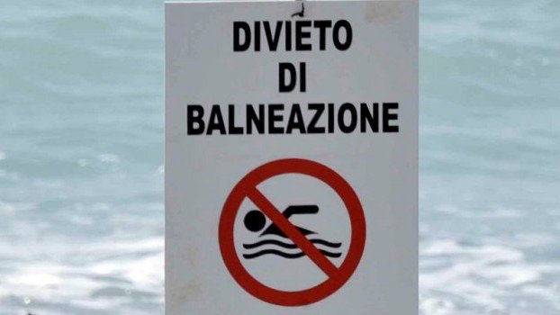 Corigliano Rossano: divieto di balneazione in prossimità di foci e torrenti