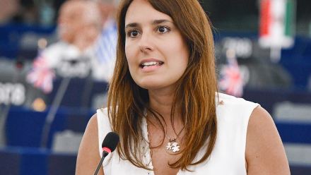Laura Ferrara (M5S): la Commissione conferma la revoca del progetto di tutela delle Caretta-caretta