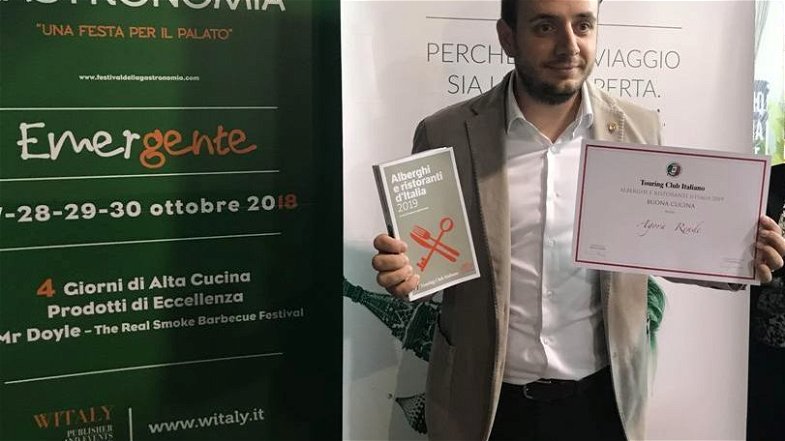 Touring Club Italiano premia la Buona Cucina dello chef Michele Rizzo