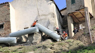 Strada Rossano-Sila, reti sulla scarpata.Esondazione Crati,ulteriori famiglie in albergo