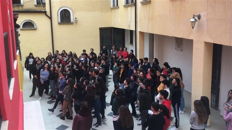 Liceo classico San Nilo, dopo 7 anni torna fruibile la palestra