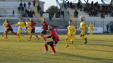 Corigliano calcio, successo numero 17 contro l'Acri