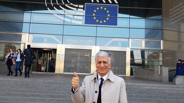 Corigliano Rossano, Graziano a Bruxelles: 