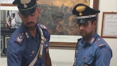 Cassano: i Carabinieri arrestano un uomo che nonostante i domiciliari continuava a fare il pusher. Arresti e controlli sul litorale coriglianese