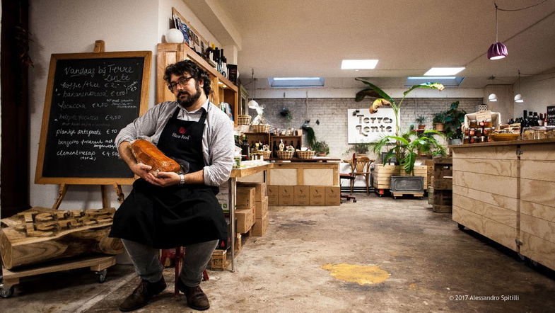 I profumi e i sapori calabresi nel cuore di Amsterdam. Terre Lente riferimento per la qualità del made in Italy