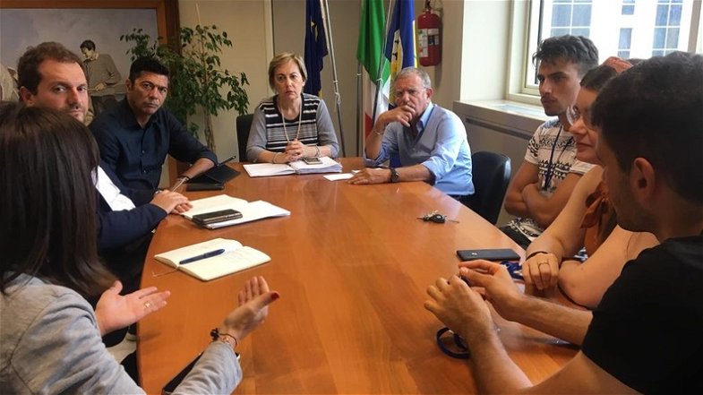 Calabria: Clima, l'Assessore Rizzo incontra il movimento di Greta Thunberg