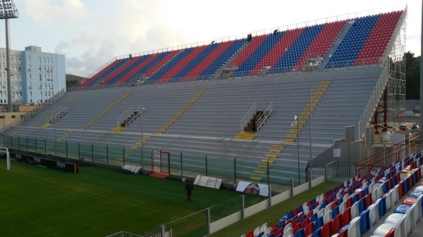 Il Mibac riapre le tribune dello stadio di Crotone