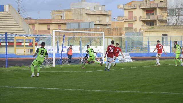 Il Corigliano calcio tenace a Marsala, ma sfortunato nel finale