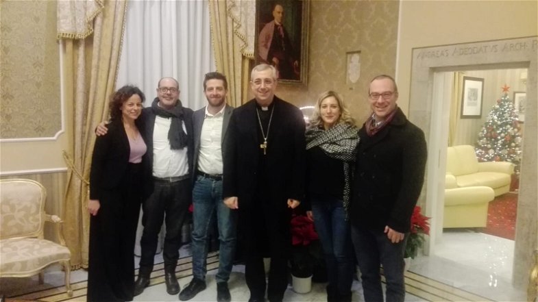 Corigliano Rossano, incontro tra l'Arcivescovo e l'amministrazione per scambio auguri