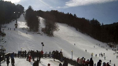 Camigliatello, a capodanno si scia. Piste aperte a Tasso-Monte Curcio