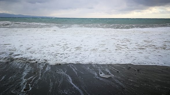 “Sciabolata artica” e mare in tempesta. Litorale ancora una volta flagellato