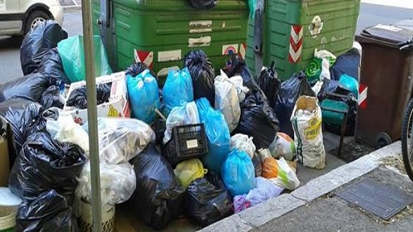 Emergenza rifiuti a Corigliano Rossano: sabato 1 non si raccoglie l'umido
