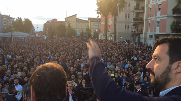 Il voto torna a “scorrere” nelle piazze: da Salvini a… Salvini