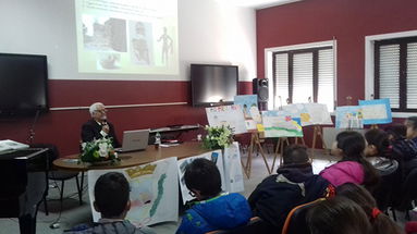 Cariati, bimbi ala scoperta del borgo insieme allo storico Liguori