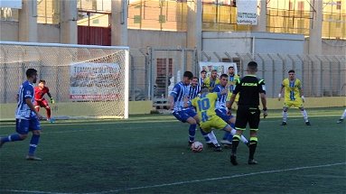 Serie D: il Corigliano Calcio a Licata dura un tempo