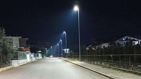 Crosia Mirto si illumina: il Comune installa 50 nuovi punti luce